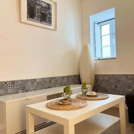 In Alfama For Two *