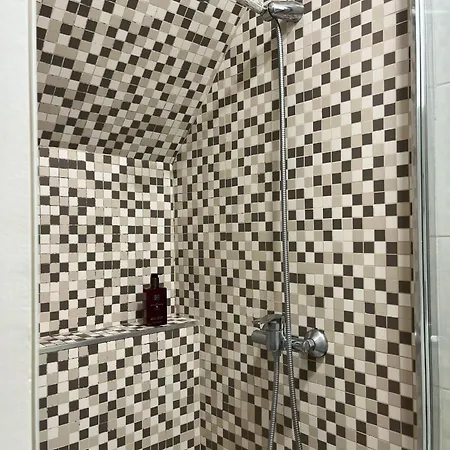 Feriehus In Alfama For Two *